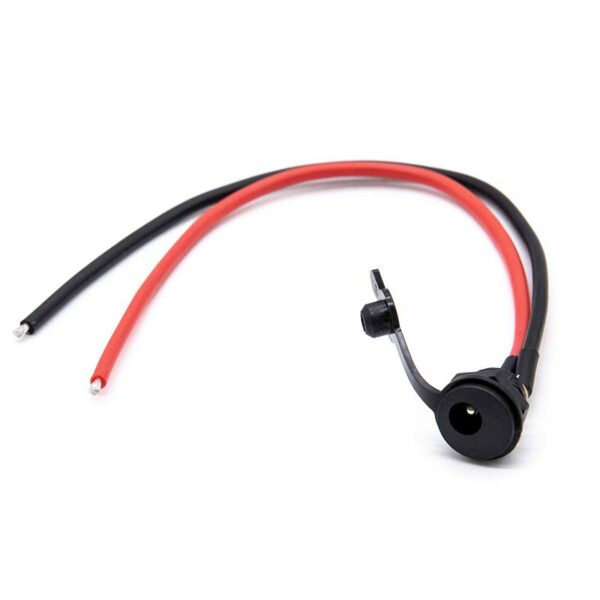 Port ladowania DC 5,5 × 2,1 mm